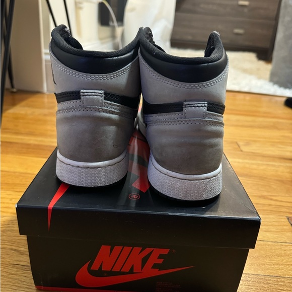 Jordan 1s Shadow 2.0 - Picture 4 of 4